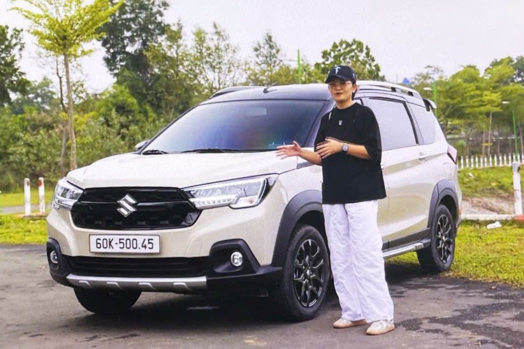 View - 	Suzuki XL7 Hybrid từ 599 triệu, xe 7 chỗ lý tưởng cho gia đình
