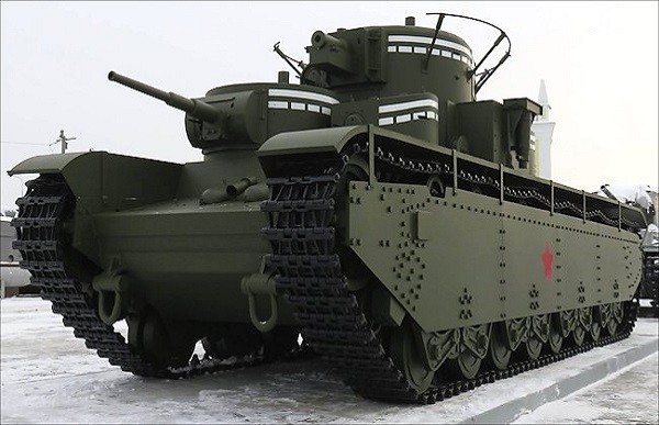 Những lưu ý cần thiết khi vẽ xe tăng T-35?
