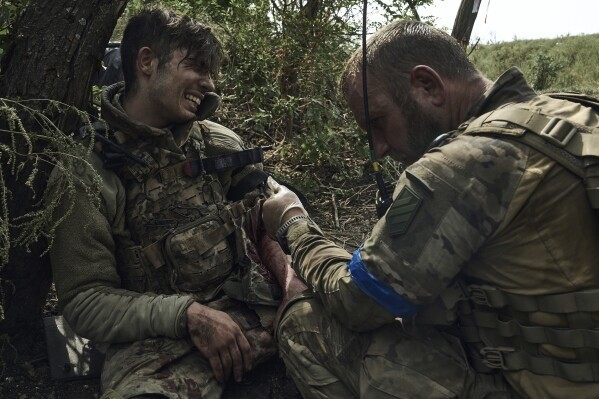 View - 	Chưa kịp tới Ocheretine quân tiếp viện của Ukraine đã bị đánh tan