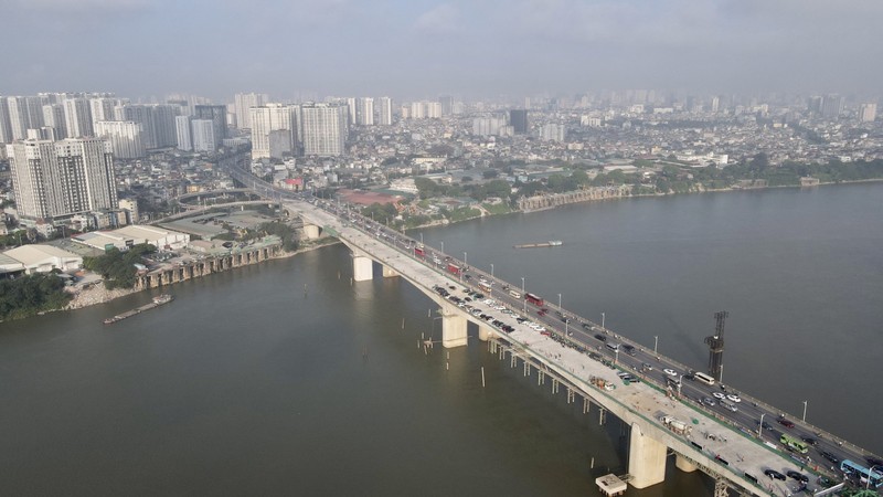 Ha Noi: Toan canh hop long cau Vinh Tuy 2