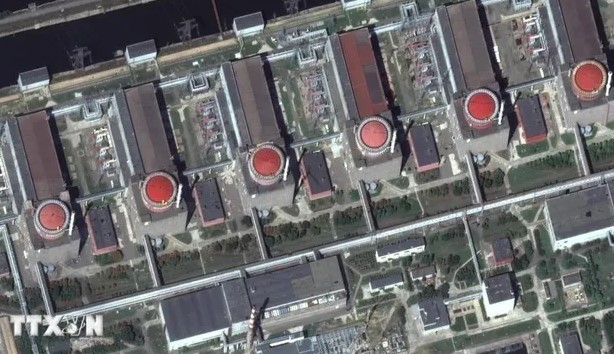 View - 	Thiết bị UAV tấn công Nhà máy điện hạt nhân Zaporizhzhia