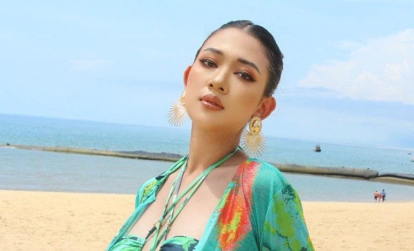 View - 	Mỹ nhân cao 1,8m là đối thủ Kỳ Duyên ở Miss Universe Vietnam 