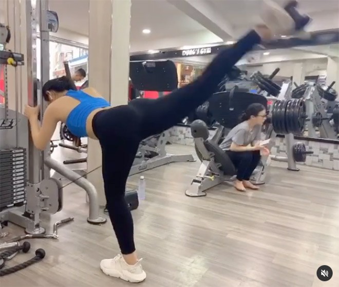 Hot Girl Phòng Gym Huyền Trân Kim Kha Gây Chú Ý Năm 2022