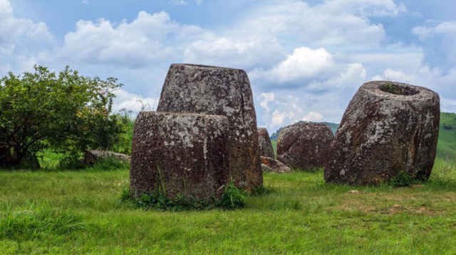 Hiện tại, chính phủ Lào đang đệ trình hồ sơ lên UNESCO, đề nghị công nhận Cánh đồng chum là Di sản thế giới.