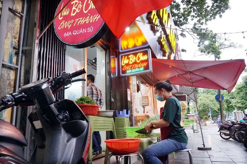 mo-nha-hang-ha-noi-1.1.jpg
