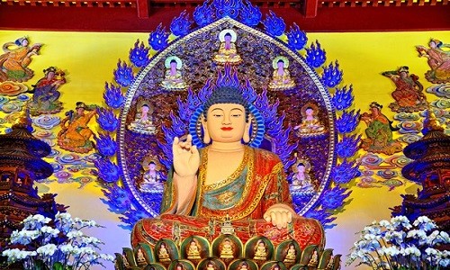 Hình ảnh đức Phật với đôi mắt hiền hậu và ngôi sao trên đầu sẽ giúp bạn tinh tâm định hướng đúng đắn trong cuộc sống.