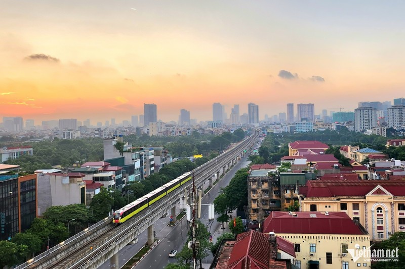 Metro Nhon - ga Ha Noi chinh thuc chay mien phi don khach-Hinh-8