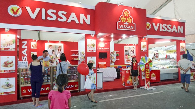 Vissan ăn đậm nhờ thịt heo cũng đầy phốt vì lợn