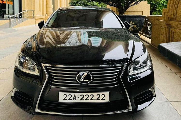 View - 	Lexus LS460L gắn biển 22A-222.22 khủng nhất Tuyên Quang hơn 5 tỷ