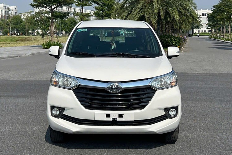 View - 	Soi Toyota Avanza Premio 2019 chỉ 400 triệu, rẻ ngang xe hạng A