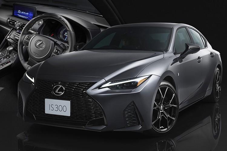 View - 	Cận cảnh xe sang Lexus IS 2025 bản bóng đêm đầy quyến rũ