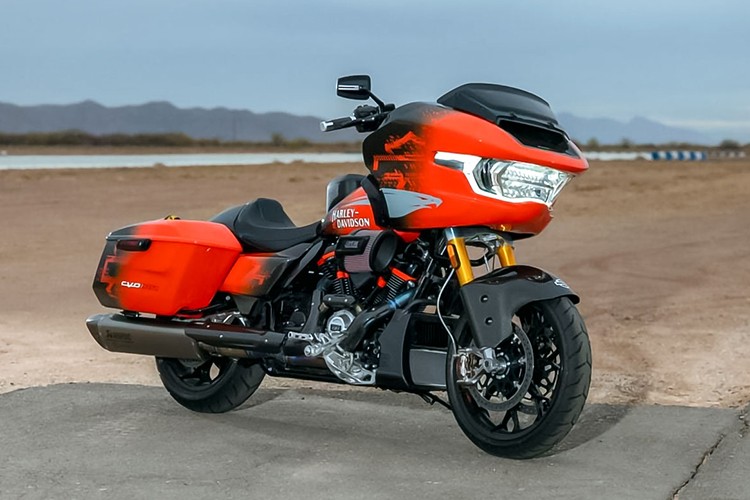 View - 	Siêu phẩm Harley-Davidson Road Glide CVO thét giá gần 3 tỷ đồng