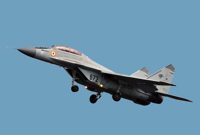 Tiêm kích MiG-29K của Hải quân Ấn Độ lại rơi, phi công thoát chết