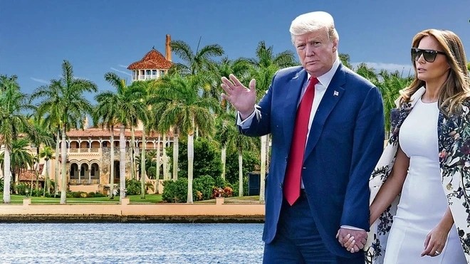 Ben trong dinh thu dat vang xa hoa cua ong Donald Trump