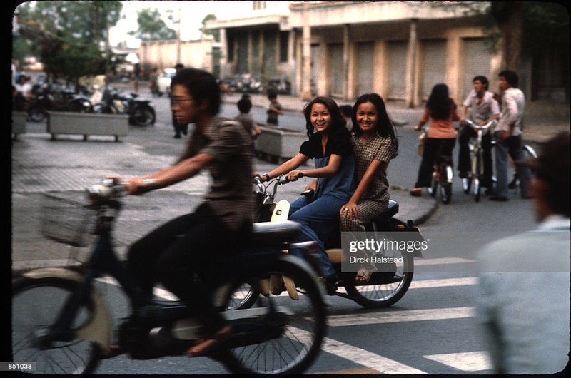 Phu nu ba mien Viet Nam nam 1980 qua anh cua pho nhay My-Hinh-4