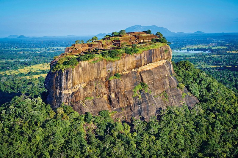 Choang ngop truoc khoi da khong lo hinh su tu o Sri Lanka