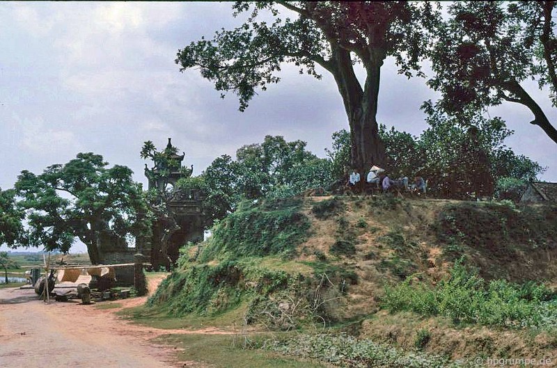 Loat anh de doi ve ngoai thanh Ha Noi nam 1991-Hinh-4