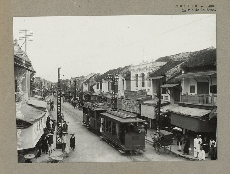 Anh cuc quy ve pho Hang Dao o Ha Noi tram nam truoc-Hinh-10