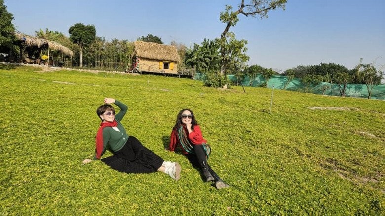 Can 'nha tranh'  cua vo chong dao dien Bui Thac Chuyen - Tu Oanh-Hinh-2