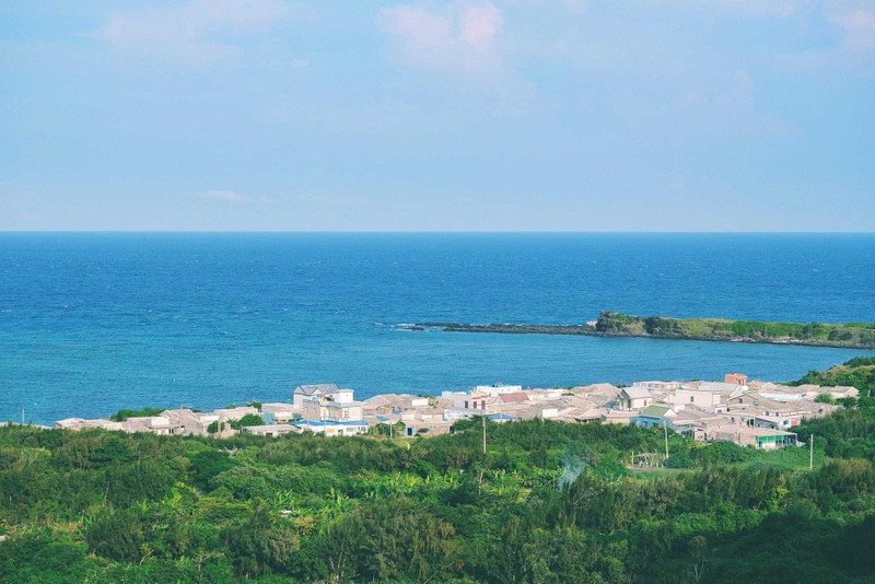View - 	Cảnh sắc đảo Phú Quý với góc nhìn từ đỉnh Cao Cát