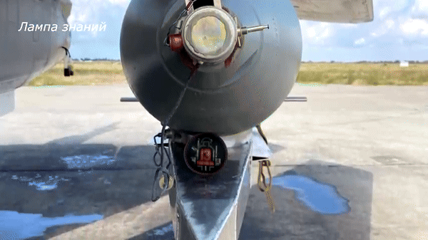View - 	Tiêm kích Su 34 triển khai vũ khí thay đổi cuộc chơi ở Ukraine