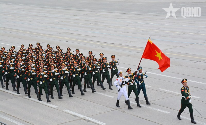 Đoàn Việt Nam hợp luyện chuẩn bị tham gia Lễ duyệt binh trên Quảng trường Đỏ - Hình 5 Doan Viet Nam hop luyen chuan bi tham gia Le duyet binh tren Quang truong Do-Hinh-5