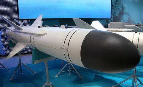 Tên lửa hành trình đối hạm Kh-35 Uran-E.
