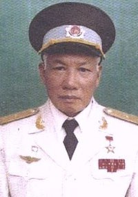Phi công Nguyễn Hồng Nhị.