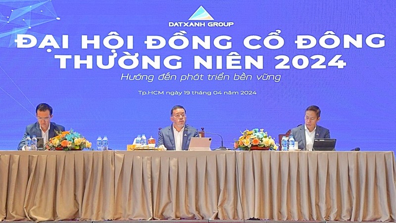 Tap doan Dat Xanh (DXG) 5 nam khong chia co tuc cho co dong