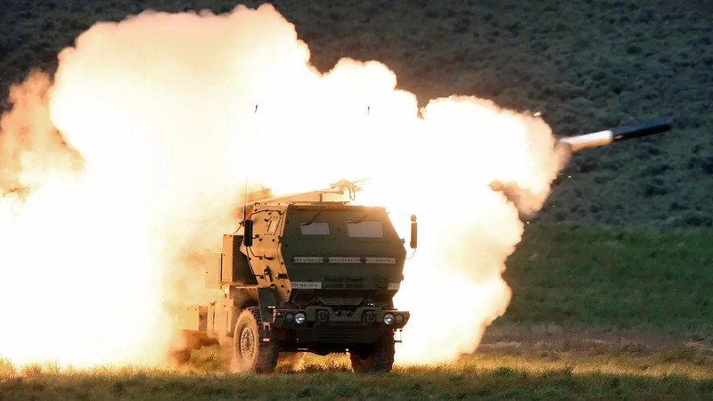 Ukraine se dung het sach ten lua HIMARS chi trong vai thang-Hinh-9