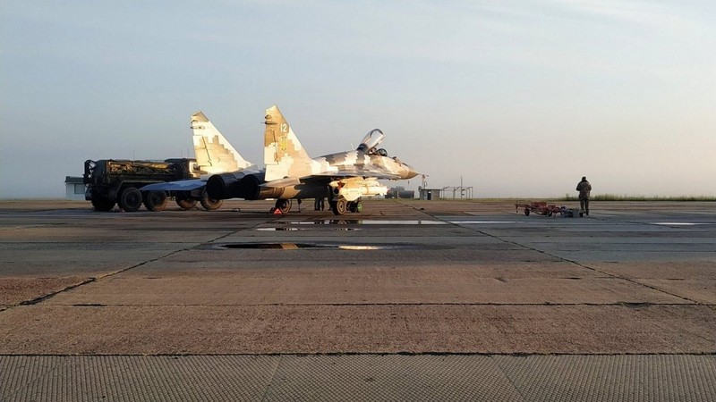 Cach Ukraine mang ten lua chong buc xa My len tiem kich MiG-29-Hinh-2