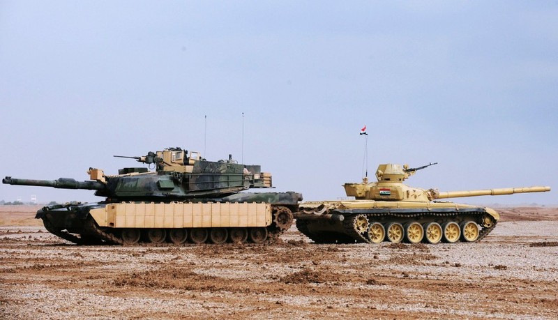 Dan phao xe tang T-55 co kha nang xuyen thung M1 Abrams?-Hinh-32