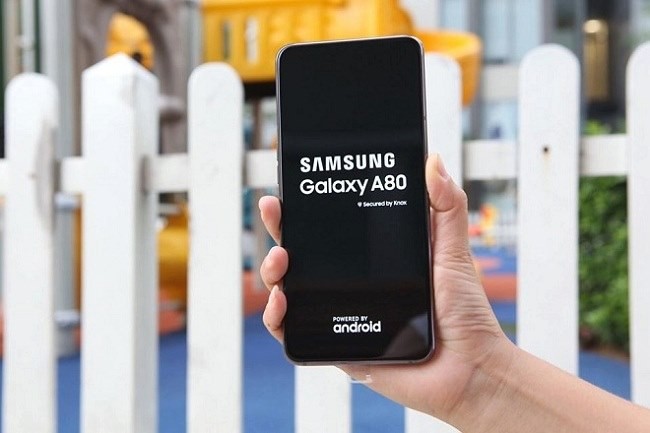Tren tay Samsung Galaxy A80 co camera truot xoay-Hinh-2