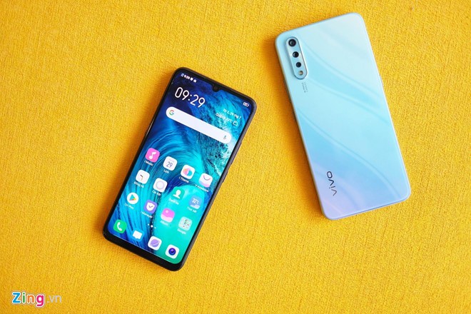 Dien thoai Vivo S1 ra mat: selfie 32 MP, gia 7 trieu de mua-Hinh-4