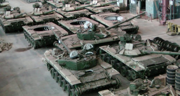 Tu san xuat duoc xe tang M1A1 Abrams, Ai Cap bo qua T-90 Nga?-Hinh-6