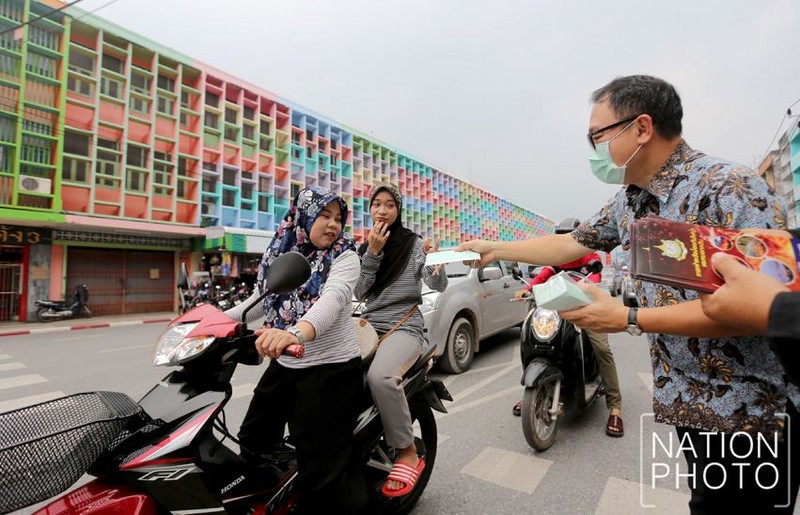 Indonesia phu nhan la thu pham khien Singapore mit mu trong bui-Hinh-4