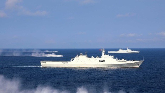 Thai Lan nang cap tau Type 071E, 