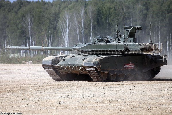 Nga tiep nhan xe tang T-90M Proryv-3: Cap toc doi dau M1A2 SEPv3 My-Hinh-5