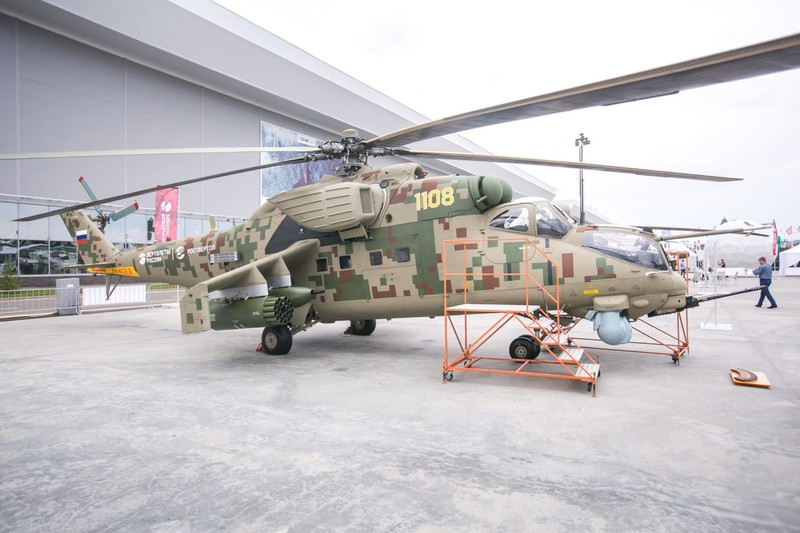 Bay qua thap, truc thang Mi-35 gay tan nan o Indonesia-Hinh-10