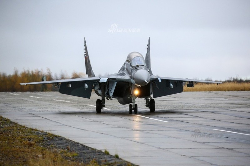 Nga lot sach tiem kich MiG-29K tren tau san bay Do doc Kuznetsov, vi sao?-Hinh-3