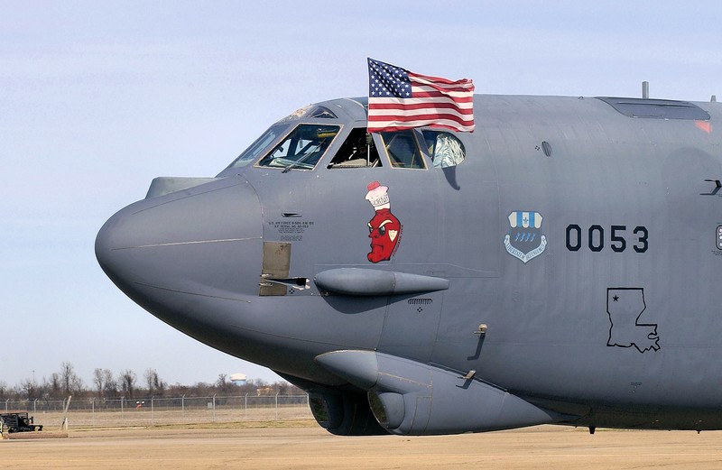 May bay B-52 My nghi roi cua so khi tap tran thi uy truoc Nga-Hinh-6