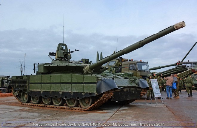 Nga co them xe tang T-80BVM nang cap cuc manh, NATO so tai mat?-Hinh-15