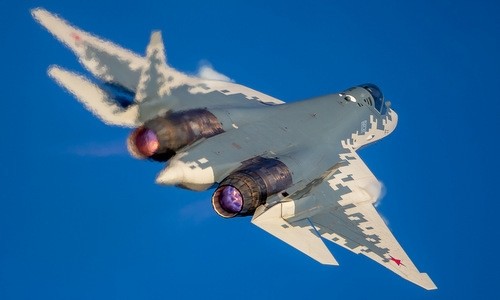 Hoan thien dong co kem, Su-57 Nga van chua thoat khoi cai bong Su-35-Hinh-7