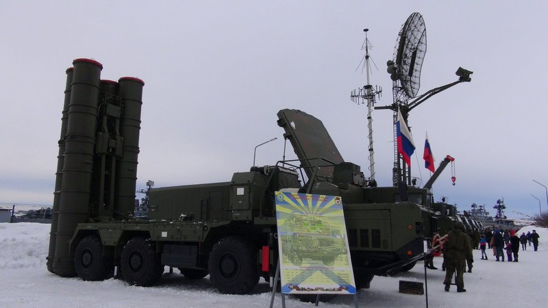 Tang cuong suc manh cho Kaliningrad, Nga dieu dong ca mot Trung doan S-300PM2-Hinh-3