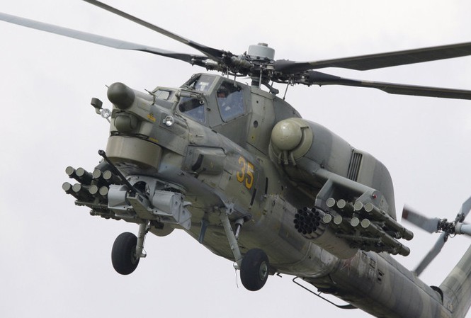 Truc thang Mi-28UB Nga gap nan: Vuong day dien cao the, roi up nguoc tan tanh-Hinh-13