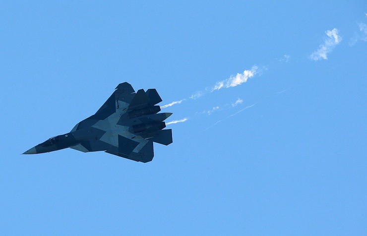 Vu tiem kich tang hinh Su-57 cua Nga roi: Phi cong ke lai nhung gi?-Hinh-8