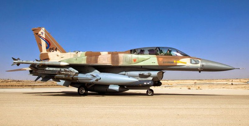 Bi S-300PM Syria de doa, tiem kich F-16 Israel bo chay thuc mang?-Hinh-6