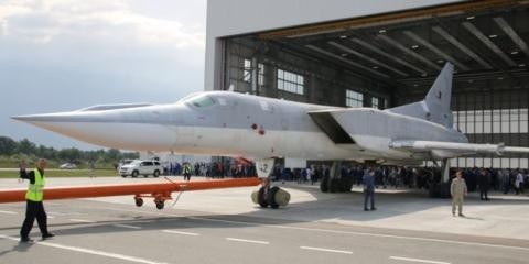 Sau nang cap, Tu-22M3M cua Nga co the mang duoc rat nhieu ten lua sieu thanh Kinzhal-Hinh-7