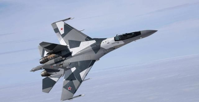 Phan tich vu khi: Vi sao tiem kich Su-35 Nga xung dang la 