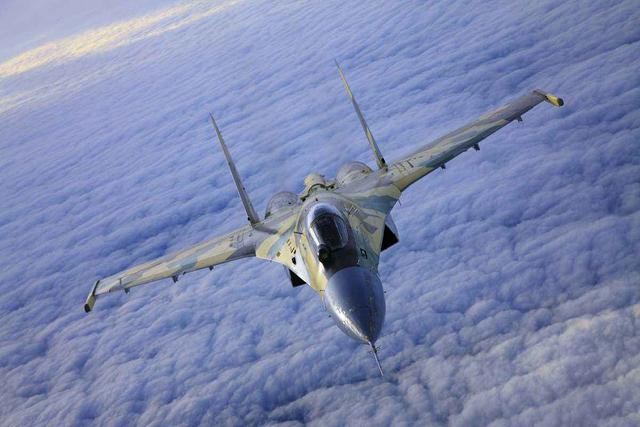 Phan tich vu khi: Vi sao tiem kich Su-35 Nga xung dang la 